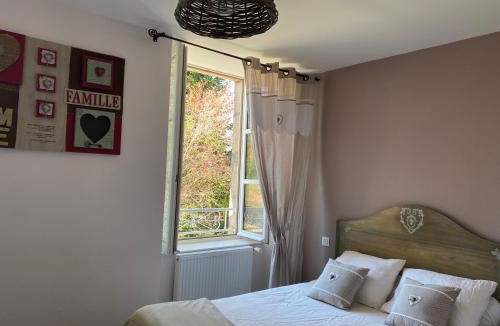 Rilhac-Xaintrie Hotel | L'oustal del païs