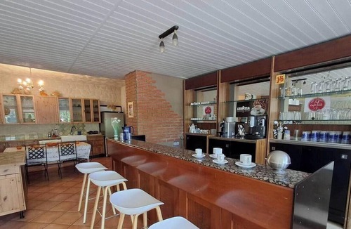 Mazamet House | L'Oustal des Montagnès - Group Accommodation (15 people)