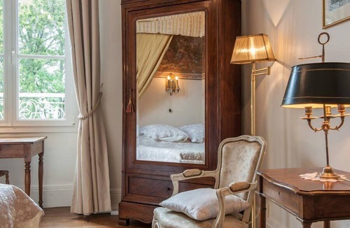Bourges Bed & Breakfast | L'Oustal