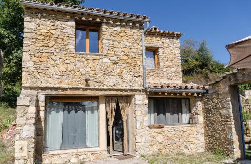 Mollans-sur-Ouveze House | L'Oustaou des Monges