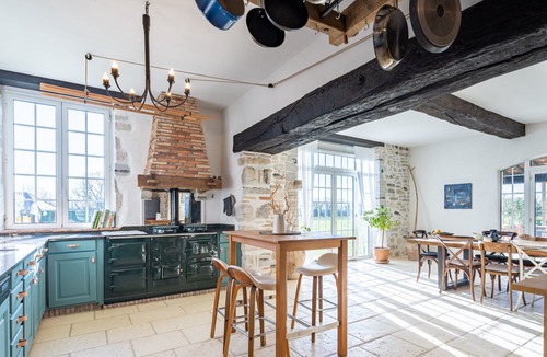 Saint-Etienne-d'Orthe House | L'Oustaou - Maison pour 15 avec piscine