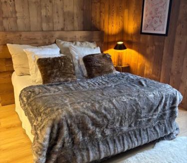 Bonnelles House | L'Oxalis villa, l'Edelweiss