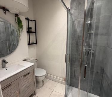 Bonnefoy-Roseraie-Gramont Apartment | L'univers de JULIA