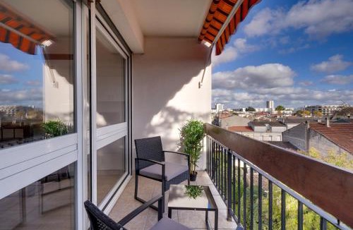 Le Bouscat Apartment | L'Urban Light - Superbe T2 avec Terrasse
