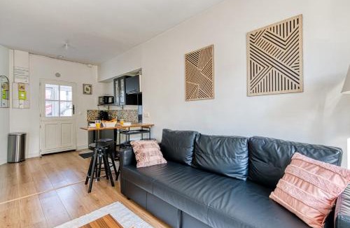 Les Mureaux Apartment | L'Yvelis - 600m Gare - Parking - Wifi