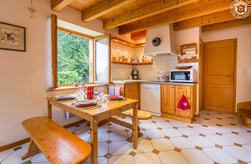 Attignat-Oncin House | LA 5eme Saison - LAC