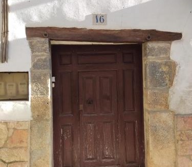 Linares de Mora House | La Antigua Posada