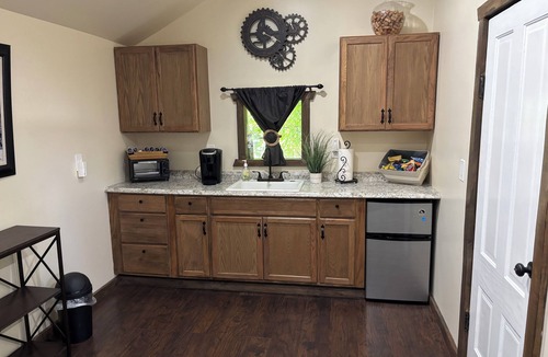 Lompoc Cottage | La Arboleda