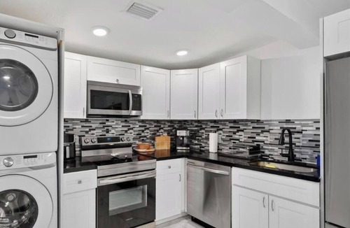 Coral Terrace House | La Arboleda