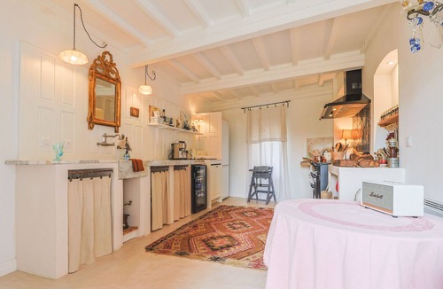 Saint-Martin-d'Ardeche House | La Bâtisse de Rêve, Authentic Villa for 8 people with Jacuzzi