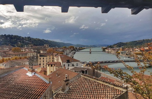 Vienne Apartment | La Bâtie, La Loge: rooftop apartment.