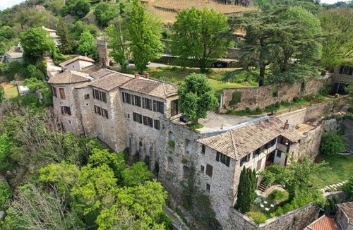 Vienne Apartment | La Bâtie, La Loge: rooftop apartment.