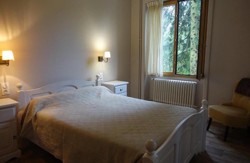 Malestroit Apartment | La Bâtisse