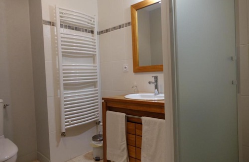 Malestroit Apartment | La Bâtisse