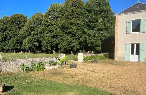Parce-sur-Sarthe House | La Béchetière