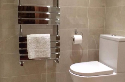 Chichester Bed & Breakfast | LA B and B Guest Accommodation