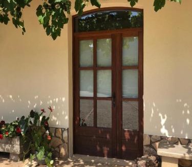 Sant Feliu de Pallerols Apartment | La Badia Nova