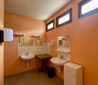 Campan Hostel | La Baleine Blanche - Hostel
