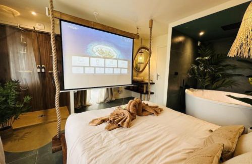 La Chapelle-des-Fougeretz Apartment | La Balinaise Evasion Spa Cinéma privé