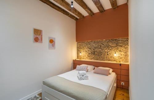 Dobree-Bon Port Apartment | La Baronne- Chaleureux T2