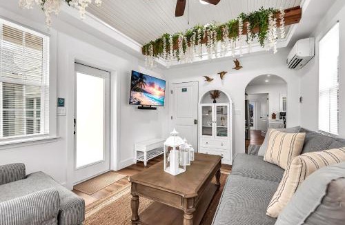 Pass-a-Grille House | La Barra - Full Property