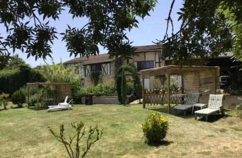 Puycalvel Apartment | La Barthe Haute