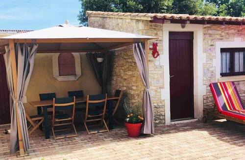 Saint-Laurent-des-Arbres House | LA BASTIDE DE CHARME - COUP DE COEUR!