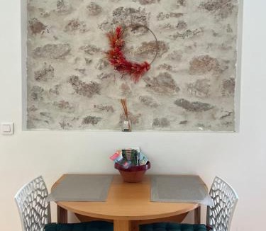 Villecroze Apartment | La bastide aux Iris - Les Capucines