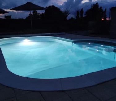 Cours-de-Pile House | La Bastide avec piscine privée, pétanque et climatisation