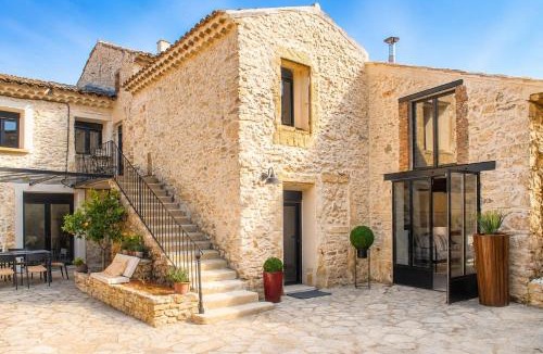 Connaux House | La Bastide - Charme provençal avec piscine privée
