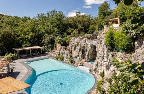 Casteljau House | La Bastide D'Edouard