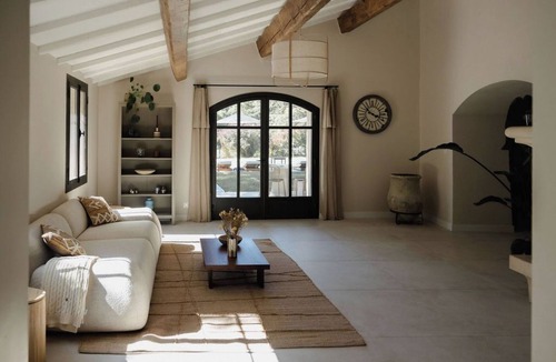 Flassans-sur-Issole House | La Bastide de Monique - Maison d'hôtes