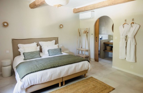 Flassans-sur-Issole House | La Bastide de Monique - Maison d'hôtes