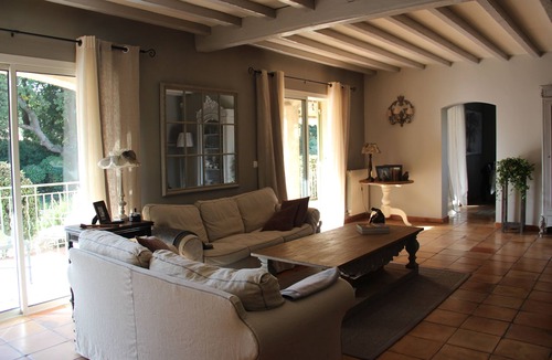 Six-Fours-les-Plages House | La Bastide du Bouchou