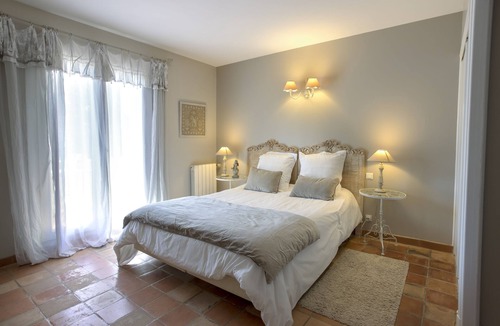 Six-Fours-les-Plages House | La Bastide du Bouchou