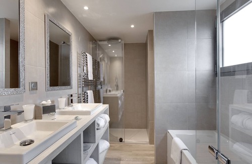 Biot Hotel | La Bastide de Biot