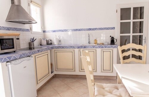 Entrecasteaux Bed & Breakfast | La Bastide de Fangouse