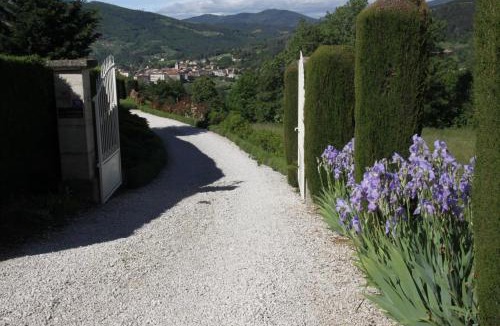 Saint-Felicien Bed & Breakfast | La Bastide de Fontaille