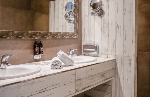 Tourtour Hotel | La Bastide De Tourtour & Spa Hôtel