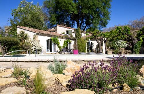 Deaux Hotel | La Bastide des Mûriers