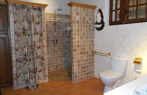 Caseneuve House | La Bastide des Rablassins