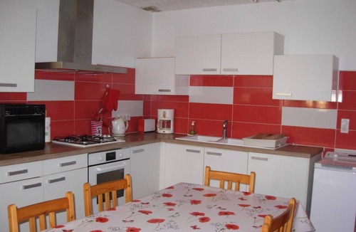 Tanneron House | LA BASTIDE DES TROIS PINS