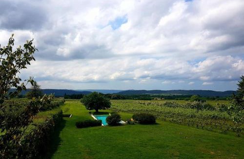 Cucuron House | La Bastide des Vasses "Le Loft"
