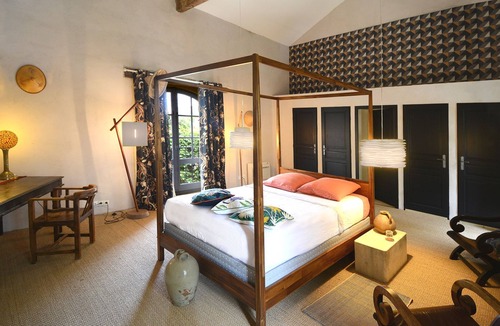 Laudun House | La Bastide du Farfadet