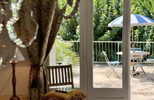 Saint-Martin-d'Ardeche House | La Batisse de Reve