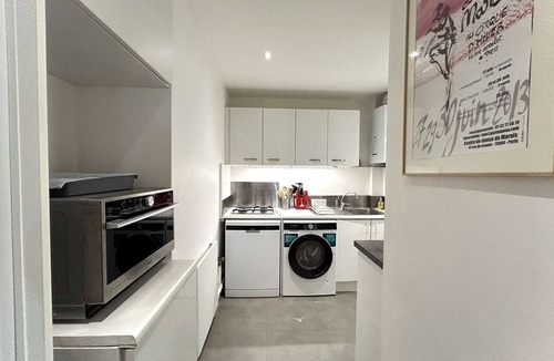 La Baule-Escoublac Apartment | La Baule 3-room apartment with terrace, close to shops and beach