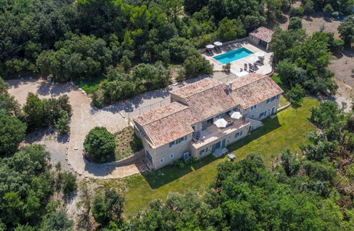 Bonnieux Villa | La Becasse – Heritage Pool Manor