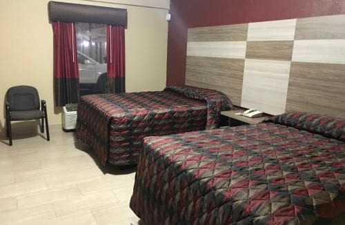 Tavares Hotel | La Bella Inn