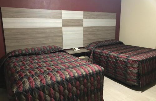 Tavares Hotel | La Bella Inn