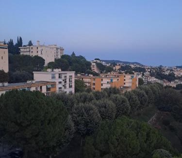 Saint Maurice Apartment | La bella vista